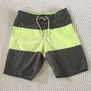 American Eagle Mens Swim Trunks w/ Pockets Sz. M